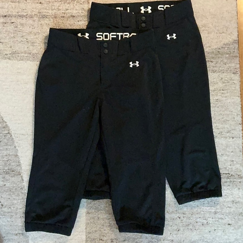 Under Armour Women’s Black Softball Cropped Pants SMALL